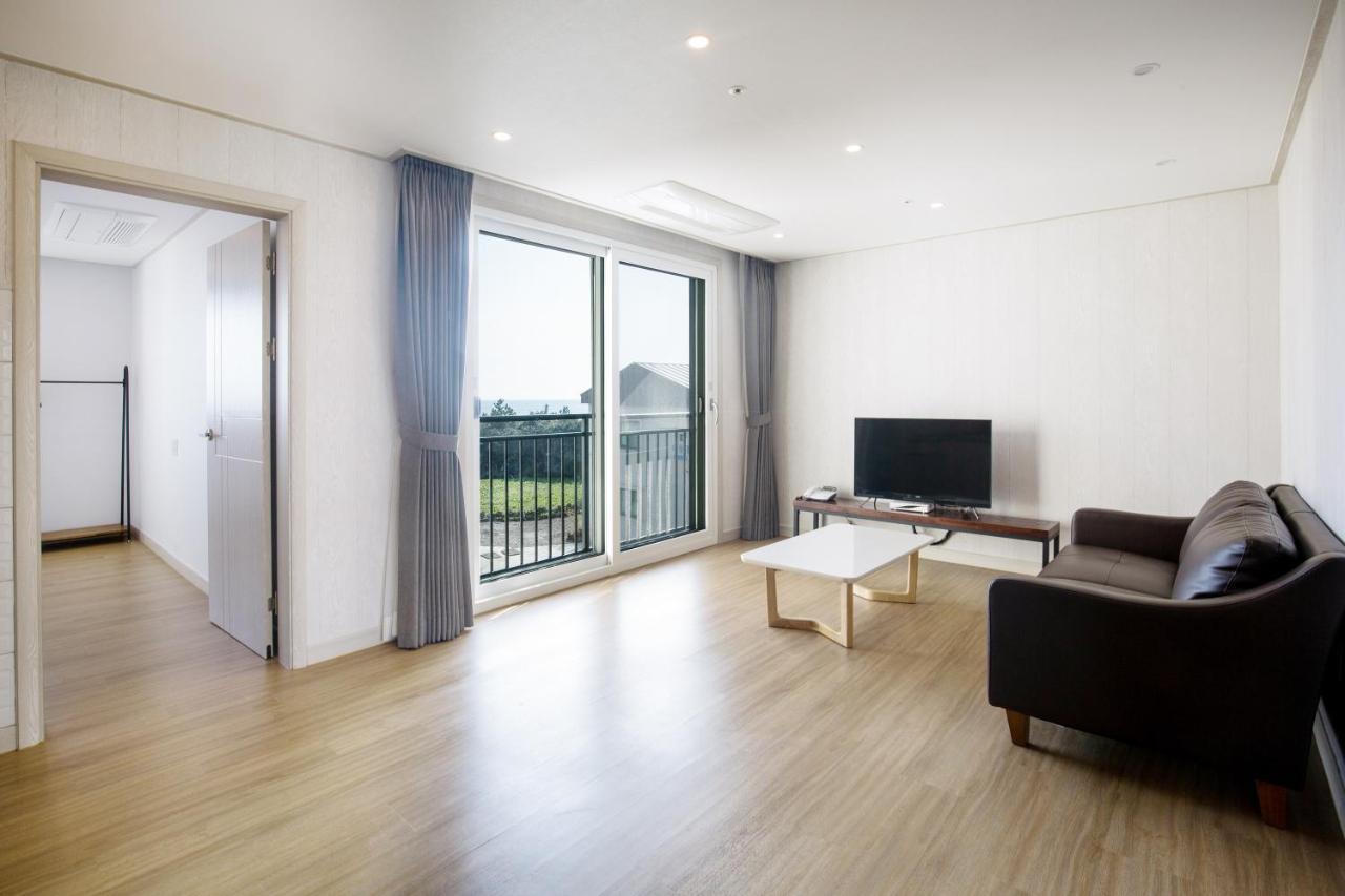 Ocean Square Resort Seogwipo Quarto foto